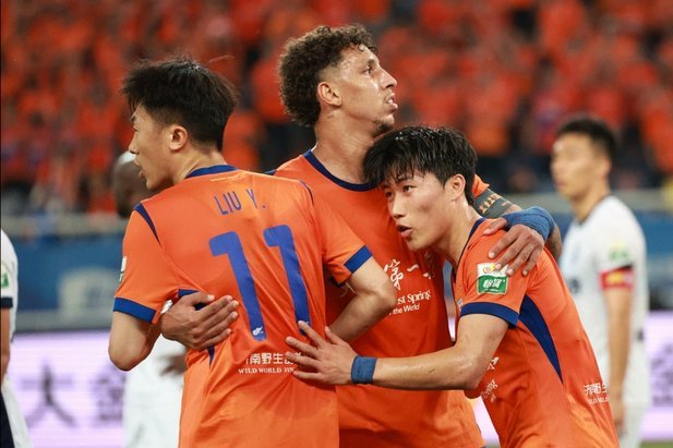 中超：三镇1-1玉昆，卡迪斯、黄紫昌破门，熊继政中柱