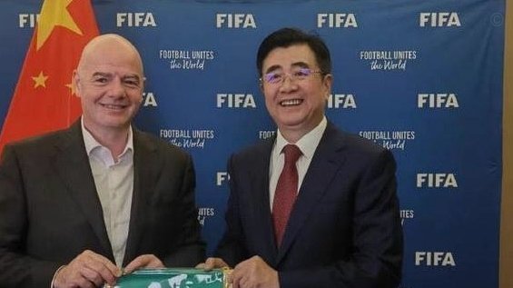 国际足联主席回应批评，猛烈抨击“键盘侠”